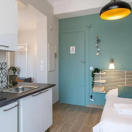 Lamartine - W Terrace And Ac Very Apartament
